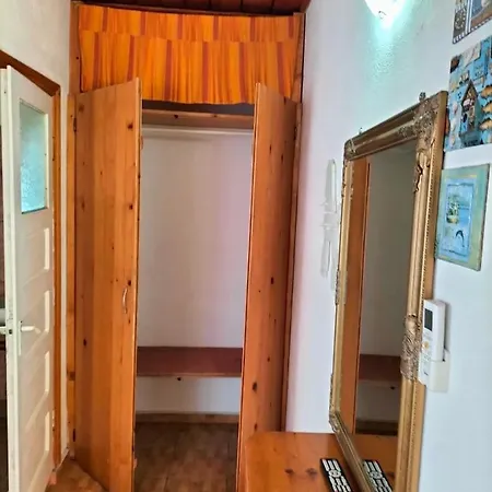 Casa Proto ゲストハウス コスティネシュティ